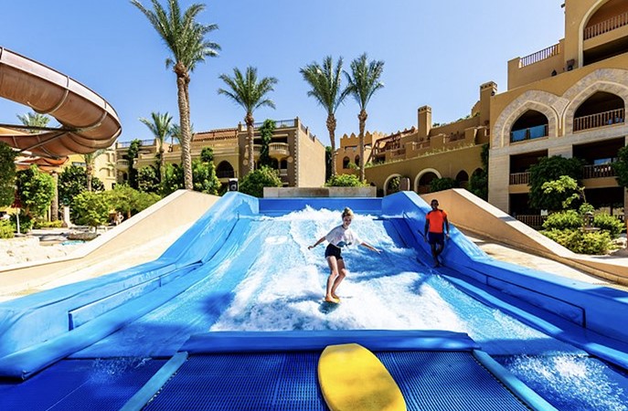 АКВАПАРК MAKADI WATER WORLD $40